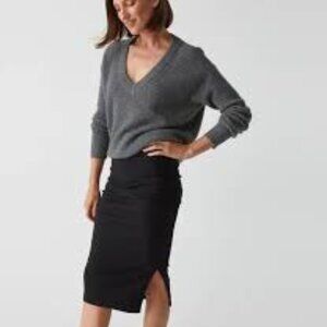 New Michael Stars Rae Ribbed Midi Skirt in black, size Large